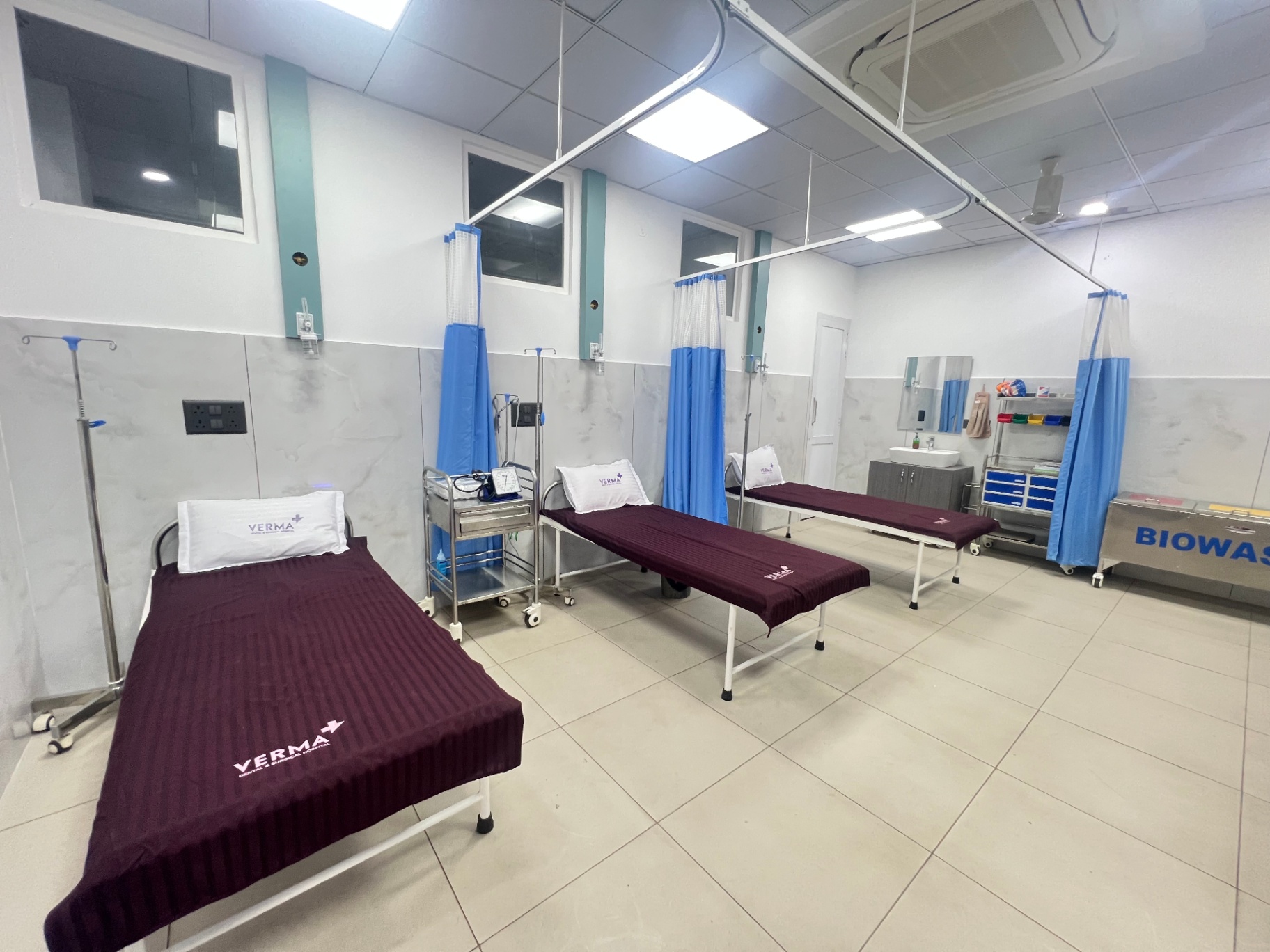 Day-care beds